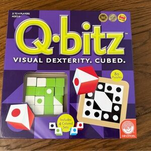 MindWare Q-bitz Visual Dexterity Game - Green, Red, White